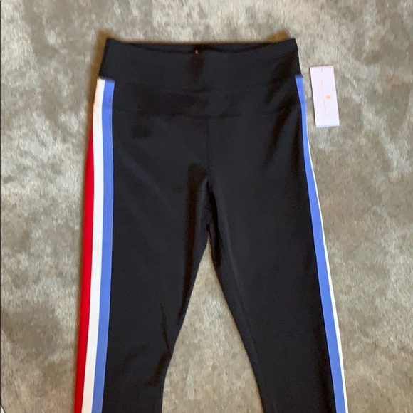 Track Tight Leggings - Picture 3 of 4